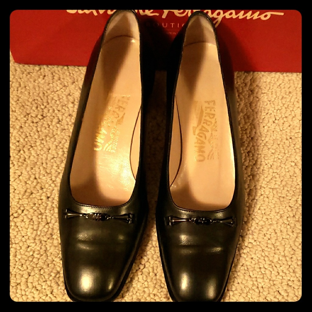 Salvatore Ferragamo boutique vintage shoes